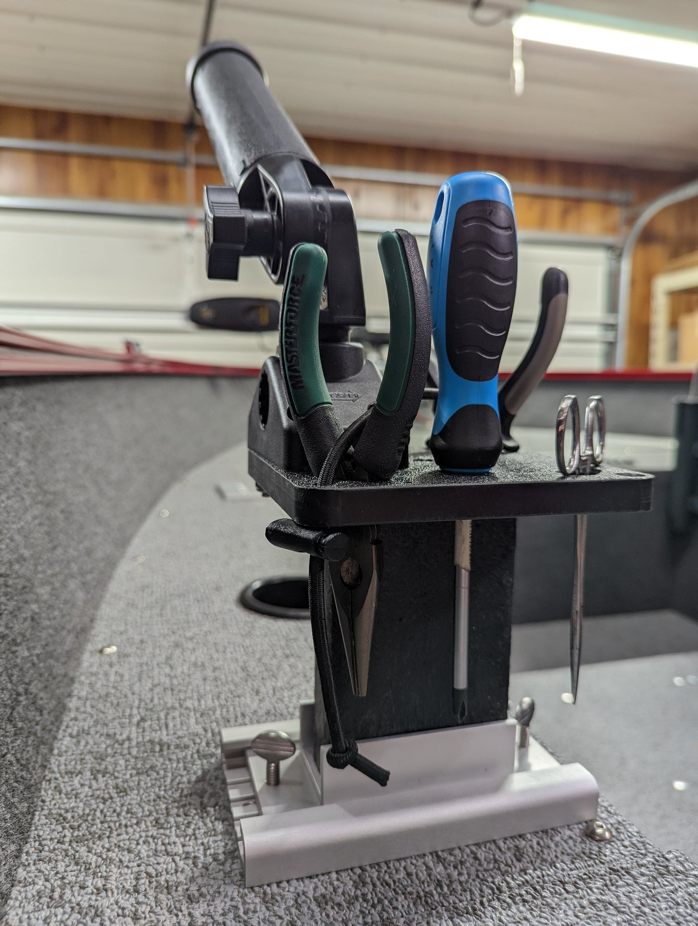 Scotty Rod Holder W/Base Fishing Addiction Gear Scotty Rod Holder W/Base Fishing Addiction Gear